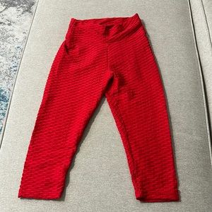 Ankle crop leggings that make your butt look great!